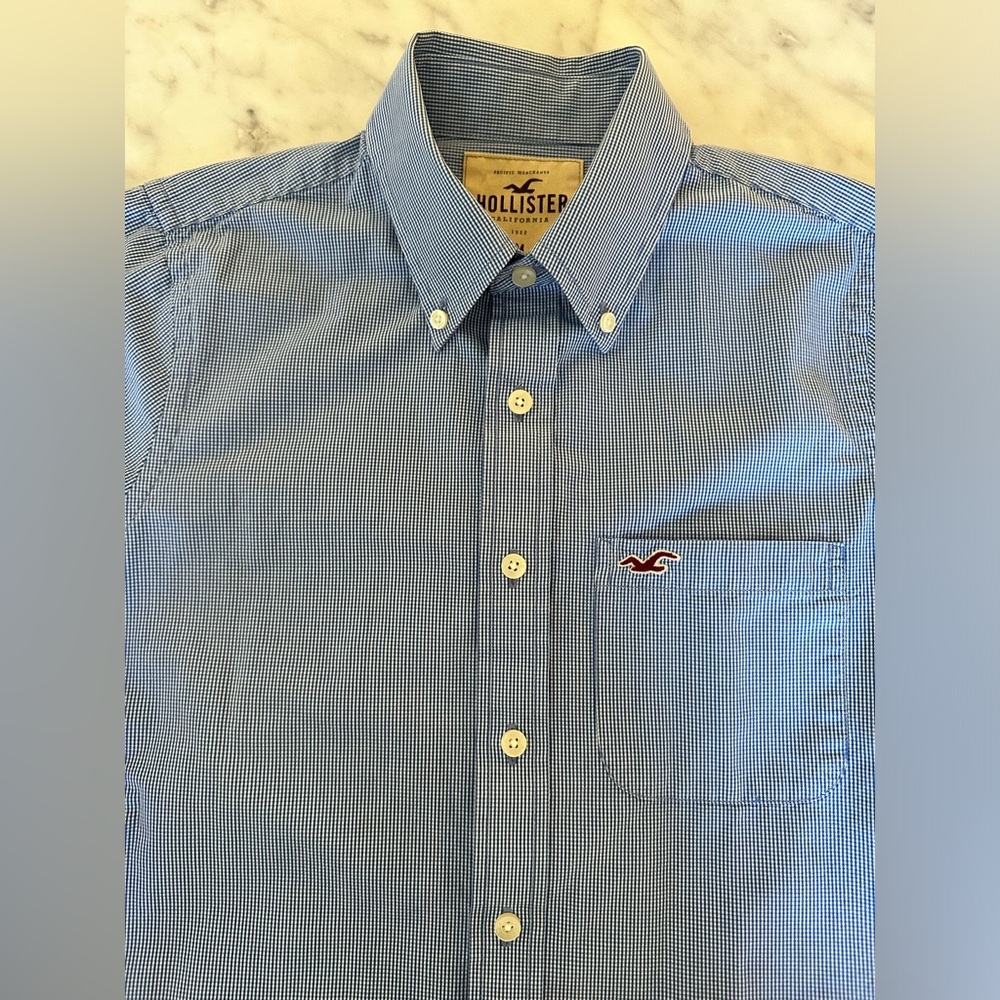 HOLLISTER CALIFORNIA 1922 Button Down Shirt - Men’s Medium